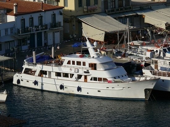 Yacht OLYMPIAS Nv De Vries CHARTERWORLD Luxury Superyacht Charters